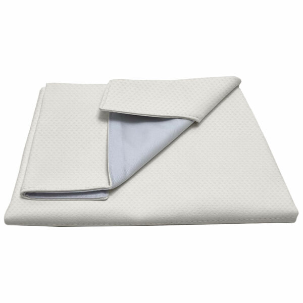 Cambiador ideal para el bolso y en casa en tejido napoles de algodón en color crudo