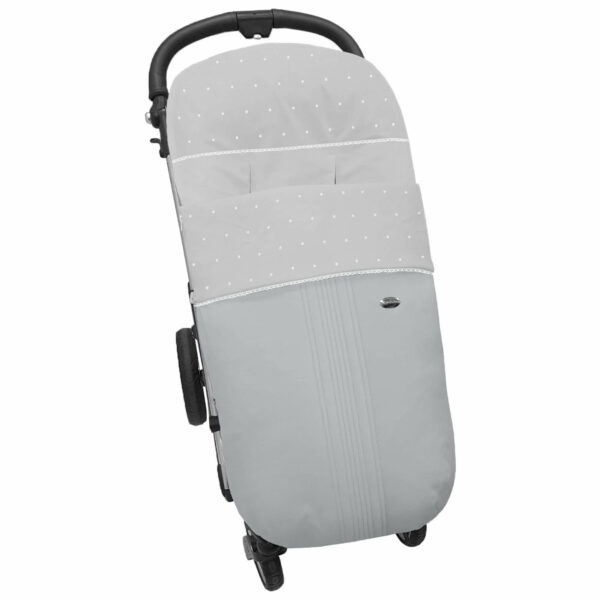 Saco para silla modelo global en tejido polipiel jaretas gris. Interior en piqué gris. Topitos y puntilla en blanco