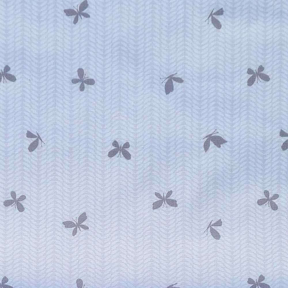 indra-gris-detalle-funda por un lado en batista estampada y por el otro en piqué de algodón