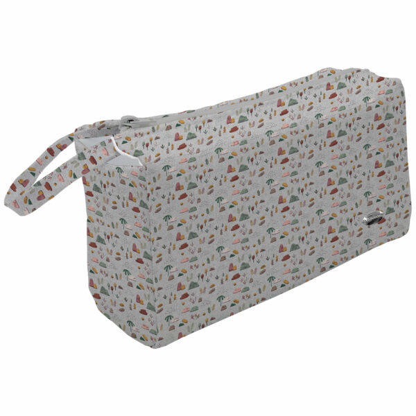 Neceser en tejido estampado Dexter. Para el interior tejido blanco impermeable.