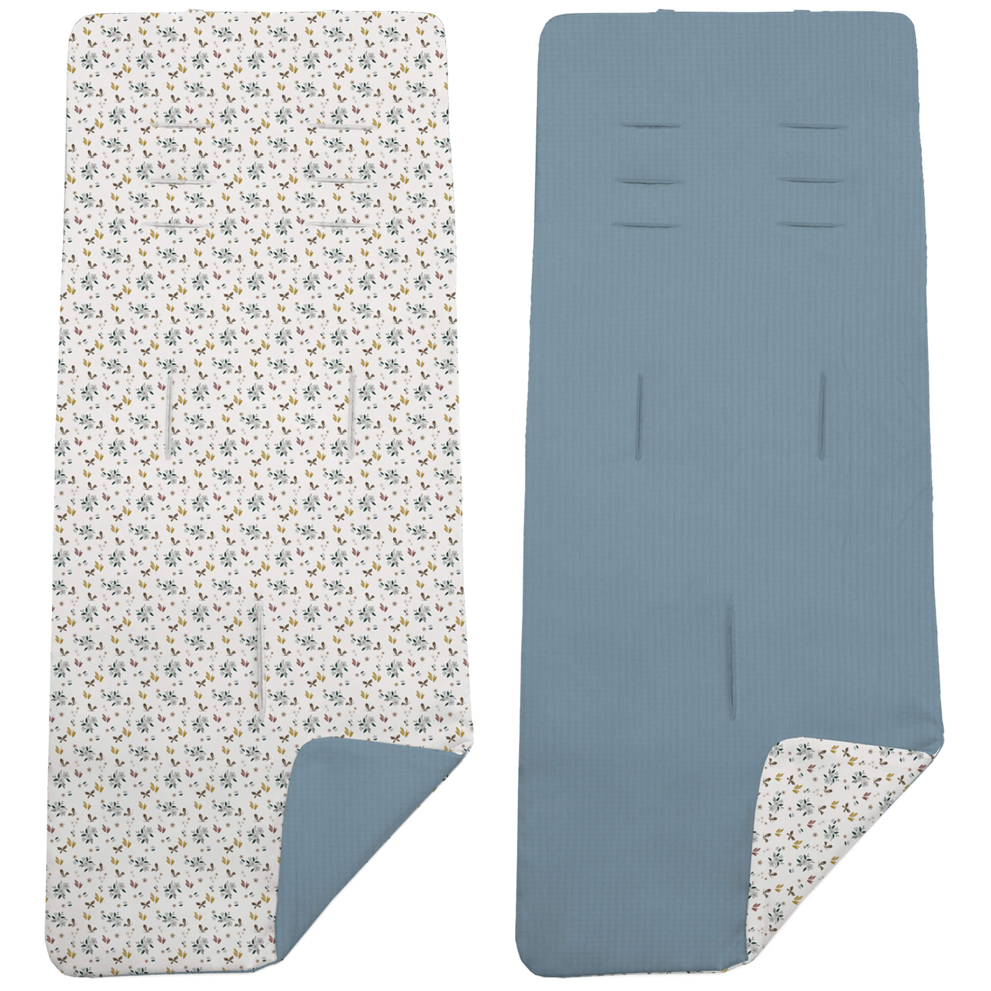 Colchoneta para silla reversible por un lado en serker de algodón color azul y por el otro lado batista estampada diseño Zoe