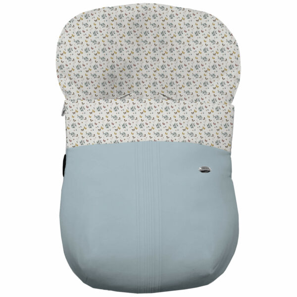 Saco Grupo Cero en tejido polipiel muy suave con jaretas en color azulado. Para el interior pelo estampado Zoe