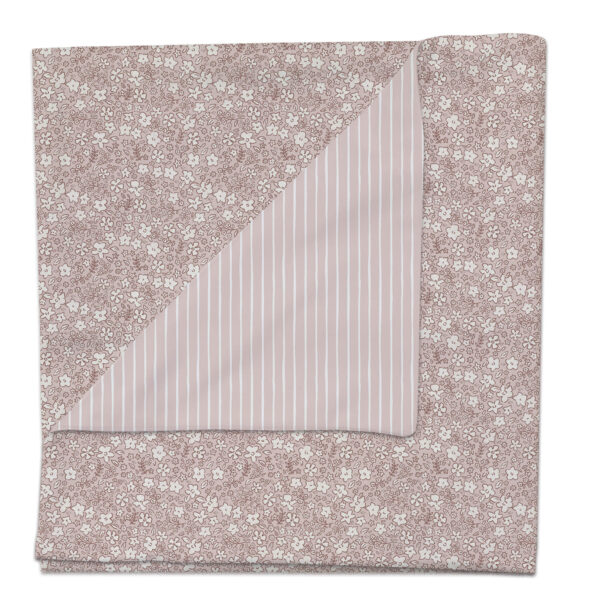 Manta Iris invierno maquillaje pelo estampado